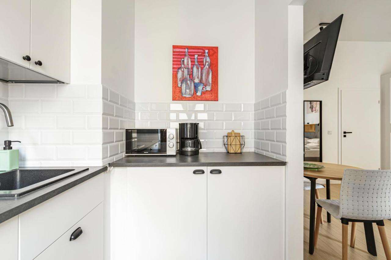 Homewell Apartments Zelazko Познан Екстериор снимка