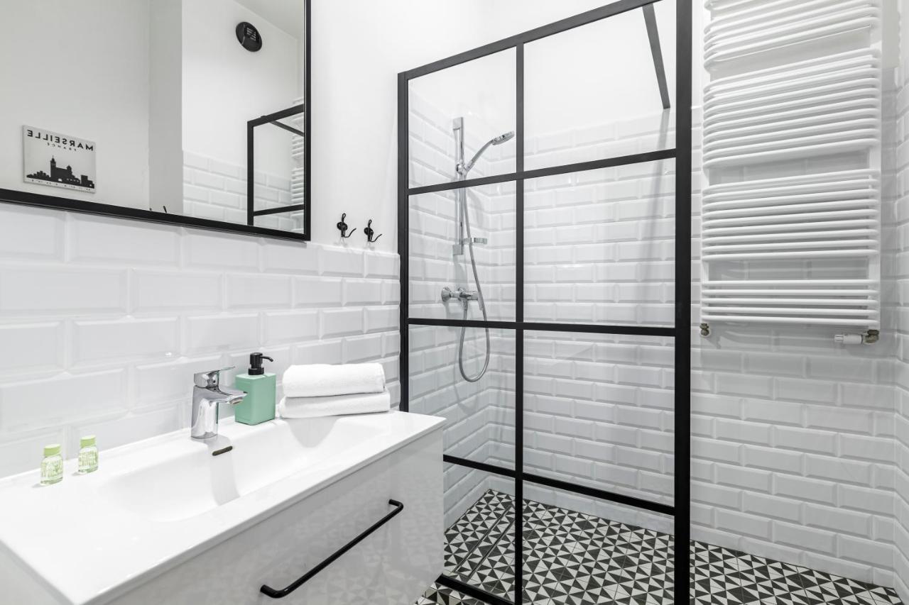 Homewell Apartments Zelazko Познан Екстериор снимка